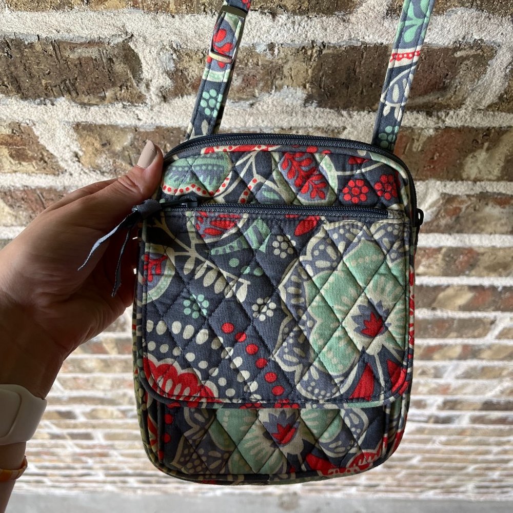 Vera Bradley Crossbody Nomadic Floral